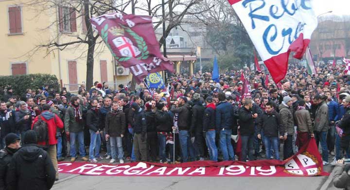 reggiana-protesta