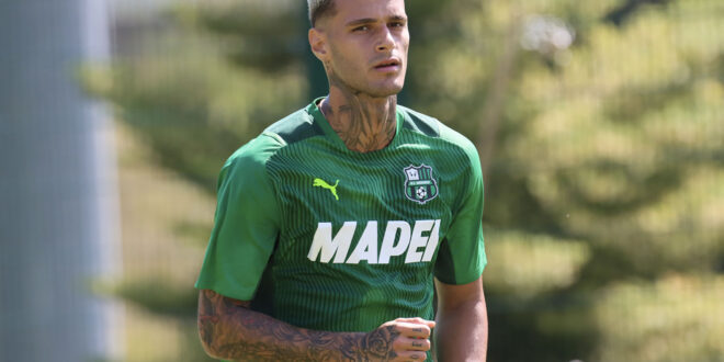 gianluca scamacca paris saint-germain