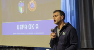 Paolo Orlandoni Uefa GK A