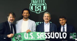 conferenza stampa grosso