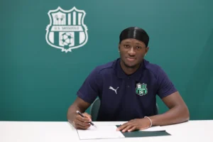 koné
